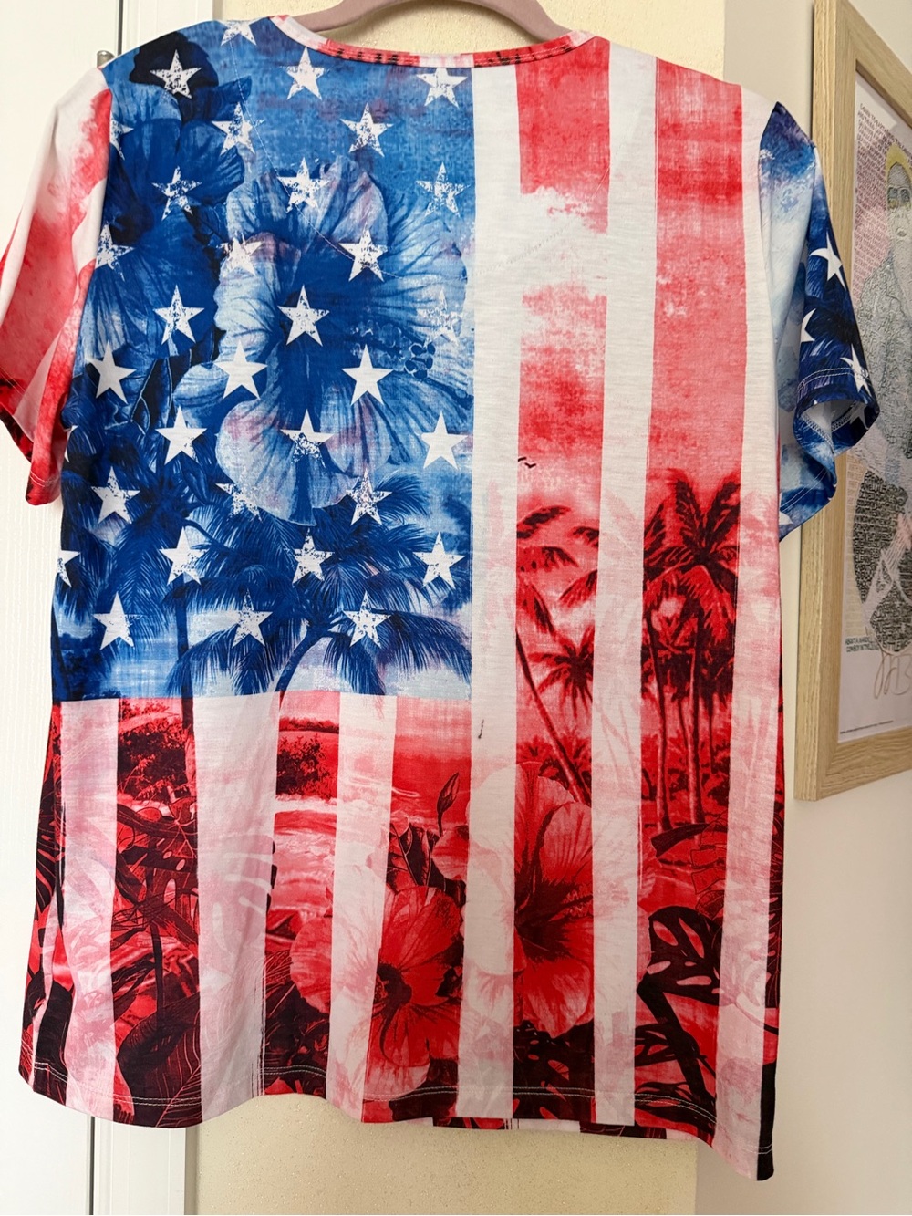 Gloria Vanderbilt Red, White & Blue Floral Flag Tee - Picture 4 of 4
